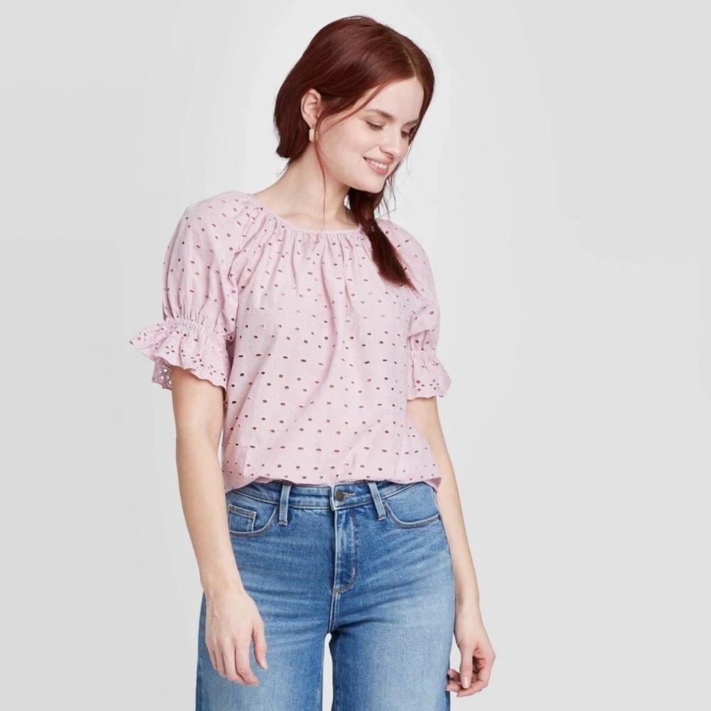 Universal Thread Short Sleeve Pale Pink Eyelet Blouse Sz L 100% Cotton